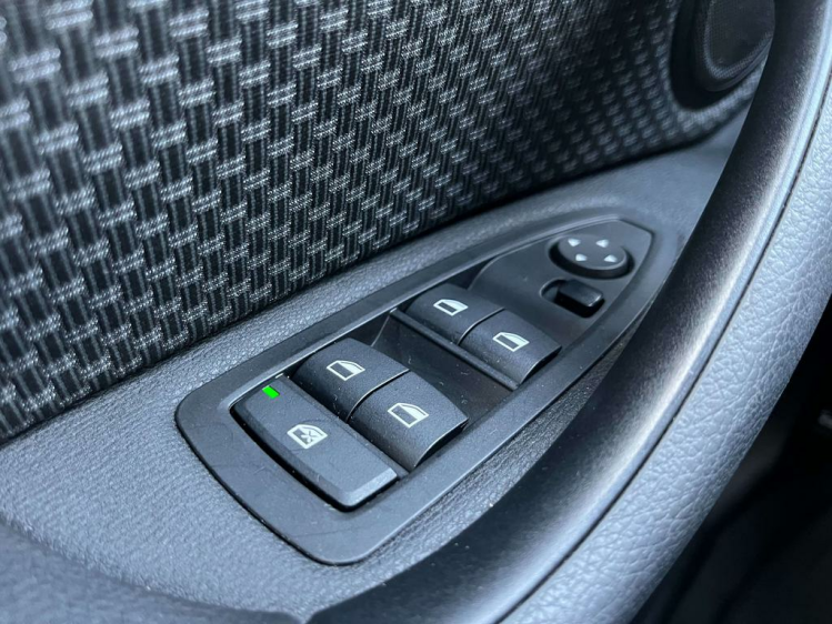 BMW X1 1.5i sDrive18 Navigatie/Cruise/PDC/Bluetooth/...!! Leconte Motors