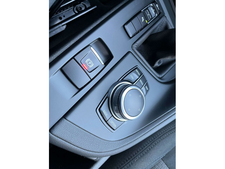 BMW X1 1.5i sDrive18 Navigatie/Cruise/PDC/Bluetooth/...!! Leconte Motors