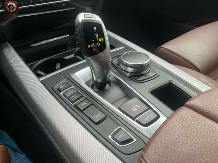 BMW X5 2.0AS xDrive40e Hybrid M-Sportpack HUD/Memory/CAM Leconte Motors