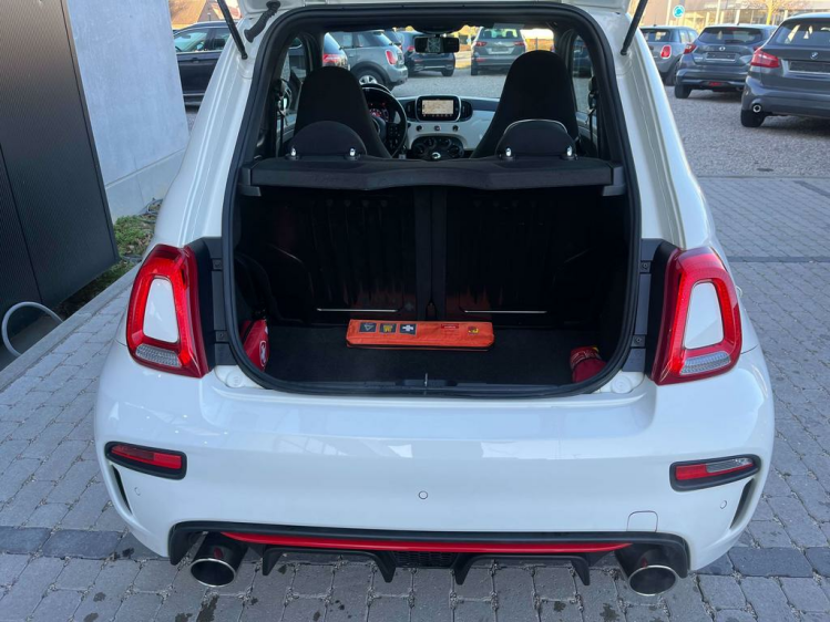 Abarth 595 1.4 T-Jet Navigatie/DAB+/PDC/Bluetooth/...!! Leconte Motors