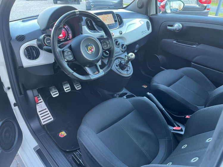 Abarth 595 1.4 T-Jet Navigatie/DAB+/PDC/Bluetooth/...!! Leconte Motors