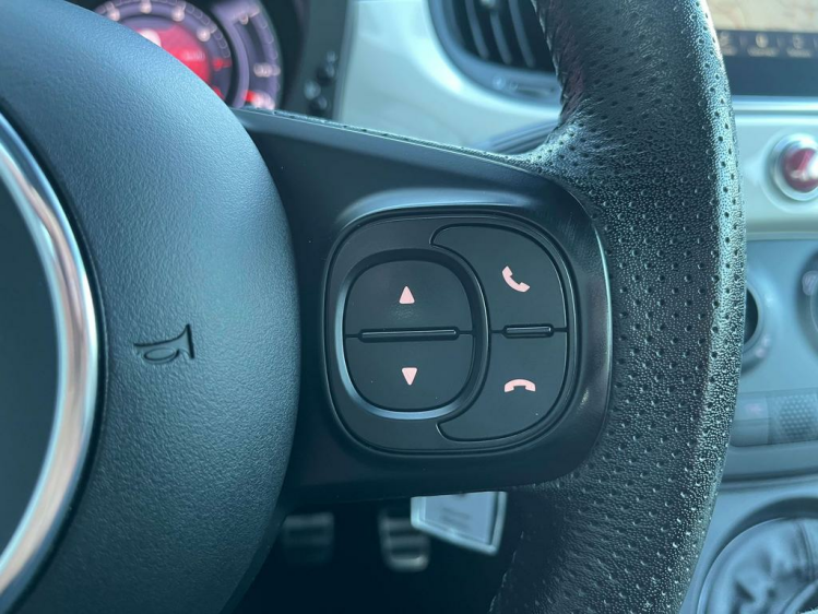 Abarth 595 1.4 T-Jet Navigatie/DAB+/PDC/Bluetooth/...!! Leconte Motors