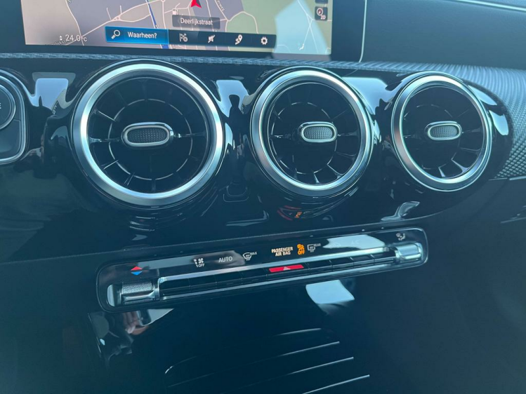 Mercedes-Benz A 200 Widescreen/Leder/Sportzetels/Camera/Cruise/PDC/... Leconte Motors