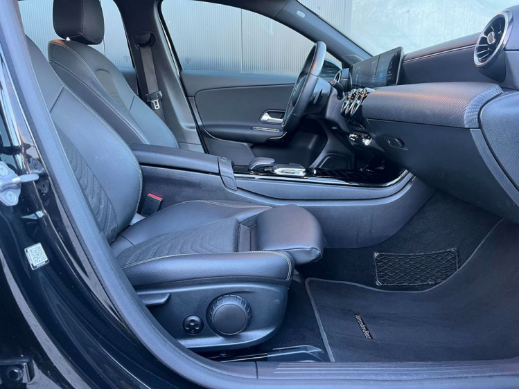 Mercedes-Benz A 200 Widescreen/Leder/Sportzetels/Camera/Cruise/PDC/... Leconte Motors