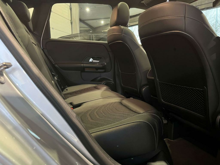 Mercedes-Benz B 180 iA DCT Panodak/LED/Widescreen/Leder/Camera/Cruise! Leconte Motors