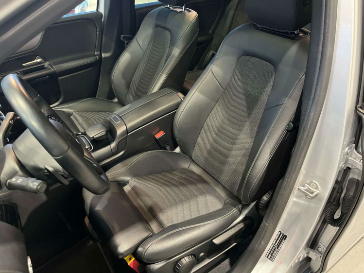 Mercedes-Benz B 180 iA DCT Panodak/LED/Widescreen/Leder/Camera/Cruise! Leconte Motors