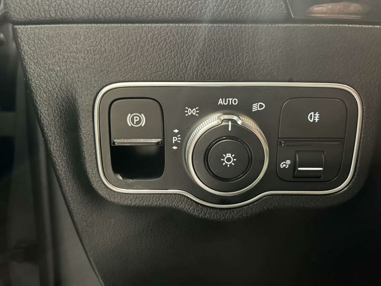 Mercedes-Benz B 180 iA DCT Panodak/LED/Widescreen/Leder/Camera/Cruise! Leconte Motors