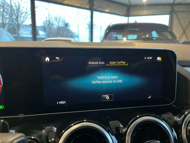 Mercedes-Benz B 180 iA DCT Panodak/LED/Widescreen/Leder/Camera/Cruise! Leconte Motors