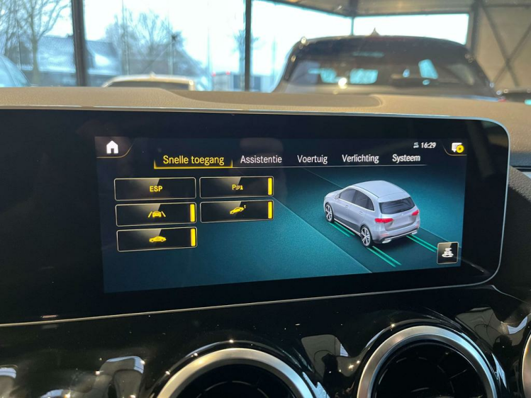 Mercedes-Benz B 180 iA DCT Panodak/LED/Widescreen/Leder/Camera/Cruise! Leconte Motors