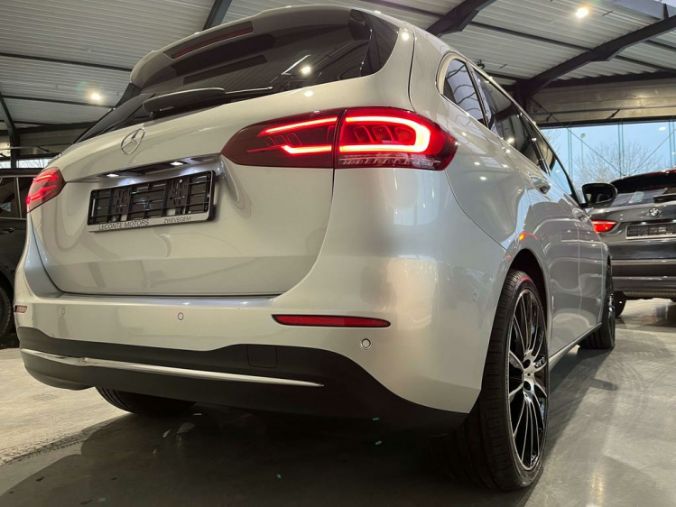 Mercedes-Benz B 180 iA DCT Panodak/LED/Widescreen/Leder/Camera/Cruise! Leconte Motors