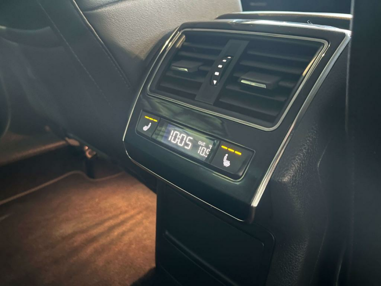 Skoda Superb 1.5 TSI ACT Style DSG Leder/Gps/DAB/Camera/Carplay Leconte Motors