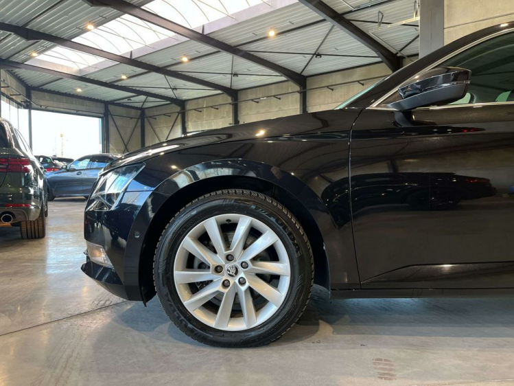 Skoda Superb 1.5 TSI ACT Style DSG Leder/Gps/DAB/Camera/Carplay Leconte Motors