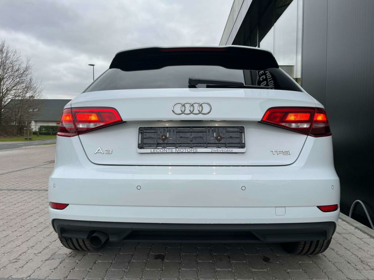 Audi A3 1.0 TFSI S-tronic Xenon/Navigatie/Cruise/PDC/BLTH Leconte Motors