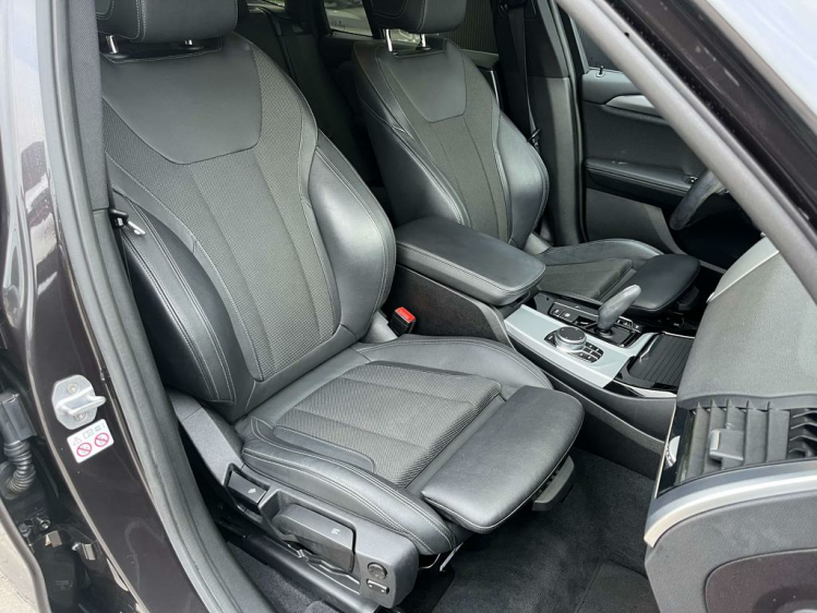 BMW X3 2.0 dA sDrive18 Leder/Sportzetels/Gps-Pro/Camera.. Leconte Motors