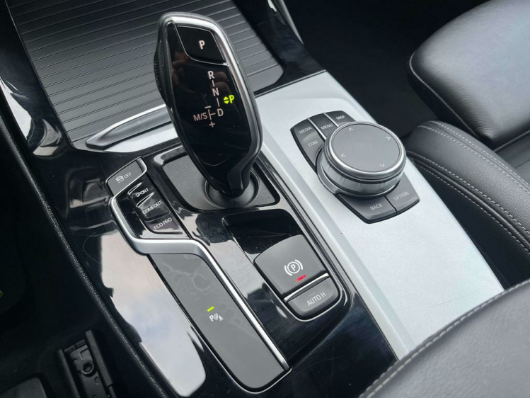 BMW X3 2.0 dA sDrive18 Leder/Sportzetels/Gps-Pro/Camera.. Leconte Motors