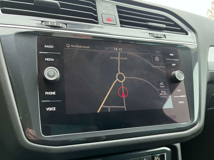 Volkswagen Tiguan 2.0 TDi Navigatie/ACC/Carplay/360CAM/Bluetooth... Leconte Motors