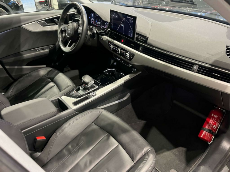 Audi A4 30 TDi S-Tronic Facelift Virtual-Cockpit/Panodak Leconte Motors