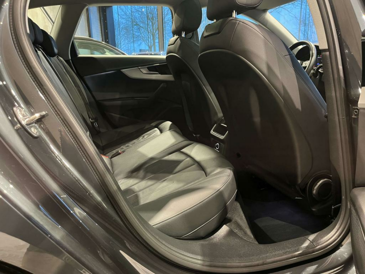 Audi A4 30 TDi S-Tronic Facelift Virtual-Cockpit/Panodak Leconte Motors