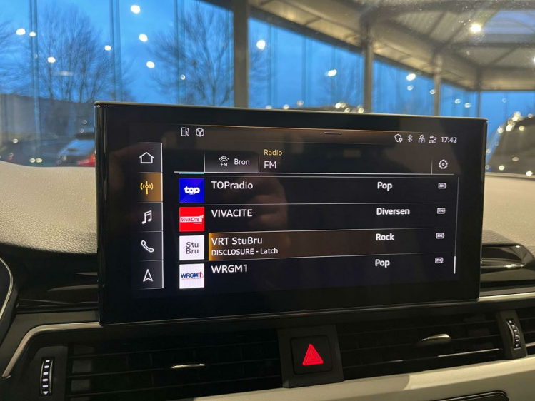 Audi A4 30 TDi S-Tronic Facelift Virtual-Cockpit/Panodak Leconte Motors