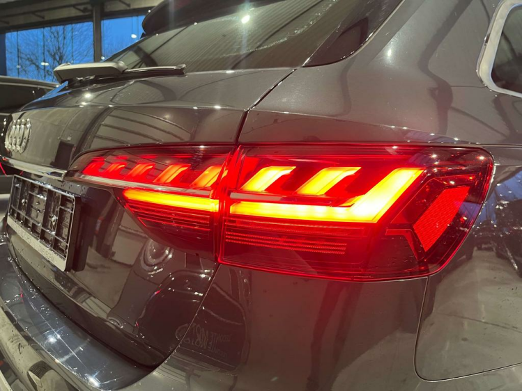 Audi A4 30 TDi S-Tronic Facelift Virtual-Cockpit/Panodak Leconte Motors