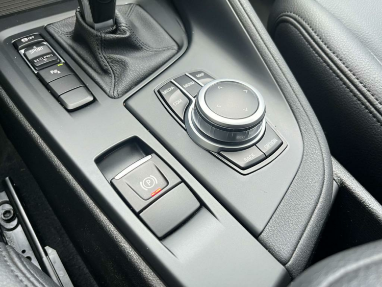 BMW X1 1.5iA sDrive18 Facelift Navi-Pro/Leder/Trekhaak/.. Leconte Motors