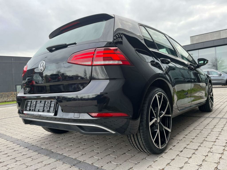 Volkswagen Golf 1.0 TSI DSG Navigatie/Camera/Carplay/ACC/BLTH...! Leconte Motors