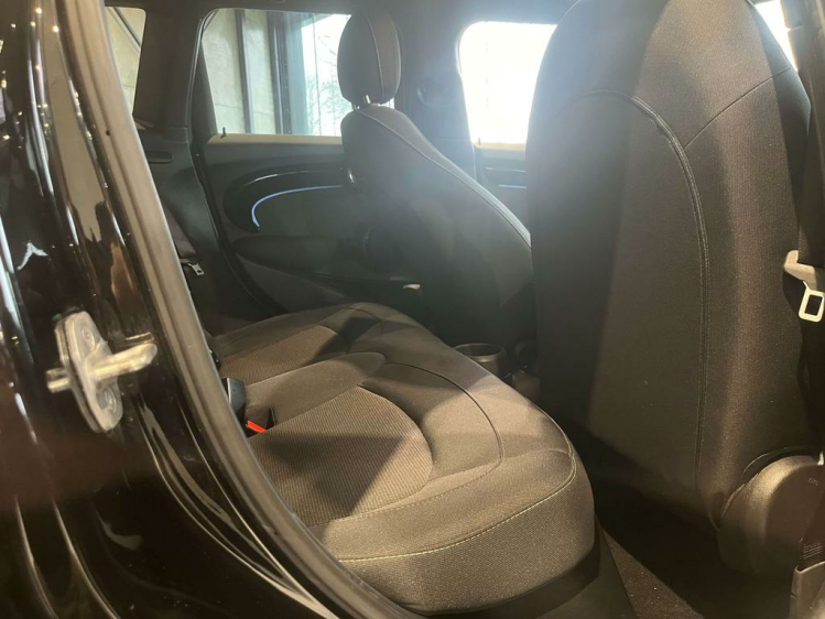 MINI One 1.5i Facelift 5D Full-LED/Navi-Pro/Carplay/Cruise! Leconte Motors