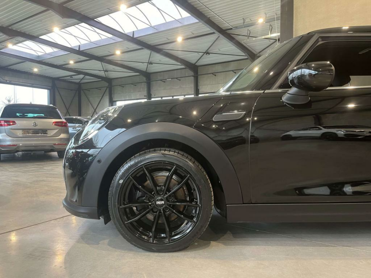 MINI One 1.5i Facelift 5D Full-LED/Navi-Pro/Carplay/Cruise! Leconte Motors