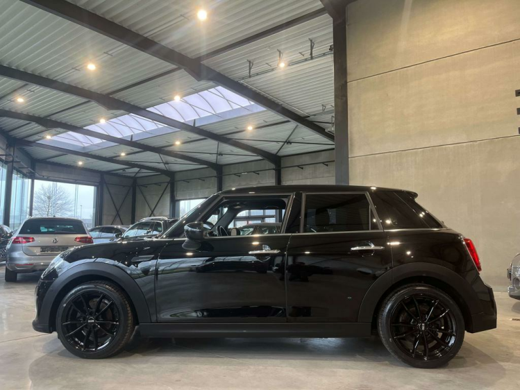 MINI One 1.5i Facelift 5D Full-LED/Navi-Pro/Carplay/Cruise! Leconte Motors