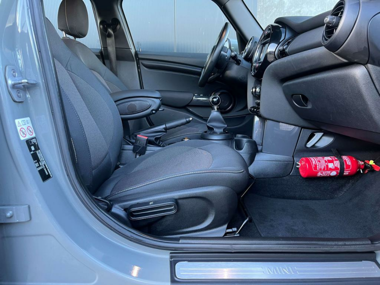 MINI One 1.5 OPF 5-deurs Navigatie/Cruise/PDC/Sportstuur/.. Leconte Motors