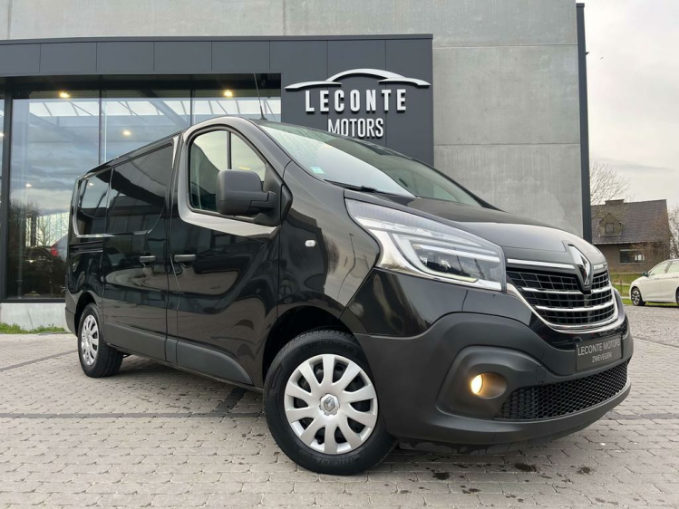 Renault Trafic 2.0DCI Lichte Vracht 3-zit/LED/Gps/Camera/PDC/BLTH Leconte Motors