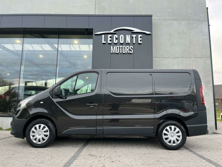 Renault Trafic 2.0DCI Lichte Vracht 3-zit/LED/Gps/Camera/PDC/BLTH Leconte Motors