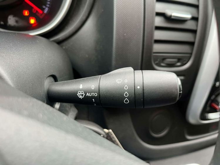 Renault Trafic 2.0DCI Lichte Vracht 3-zit/LED/Gps/Camera/PDC/BLTH Leconte Motors