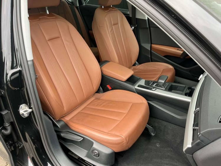 Audi A4 30 TDi S-Tronic Panodak/Virtual-Cockpit/Leder/CAM Leconte Motors