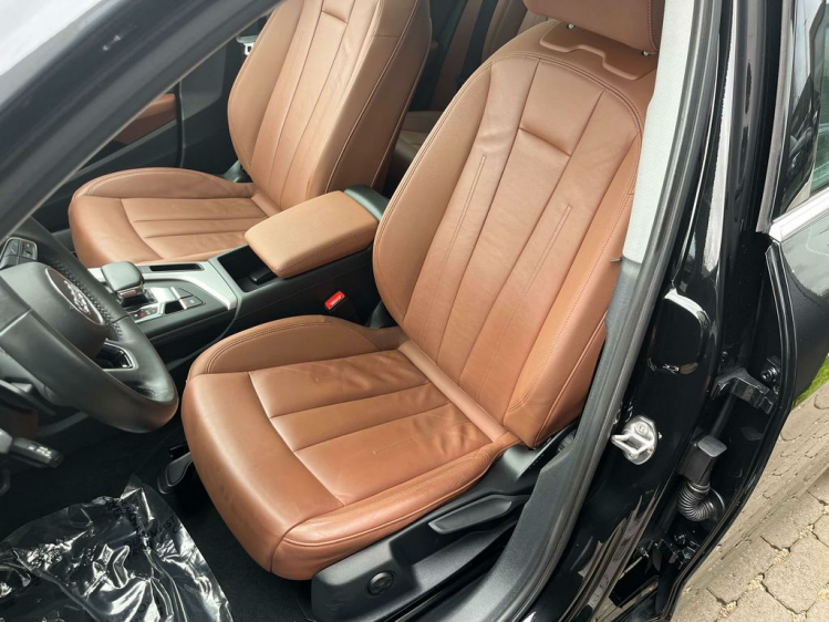 Audi A4 30 TDi S-Tronic Panodak/Virtual-Cockpit/Leder/CAM Leconte Motors