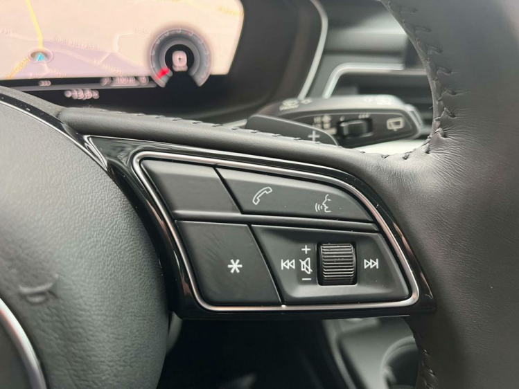 Audi A4 30 TDi S-Tronic Panodak/Virtual-Cockpit/Leder/CAM Leconte Motors