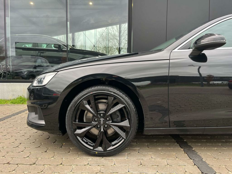 Audi A4 30 TDi S-Tronic Panodak/Virtual-Cockpit/Leder/CAM Leconte Motors