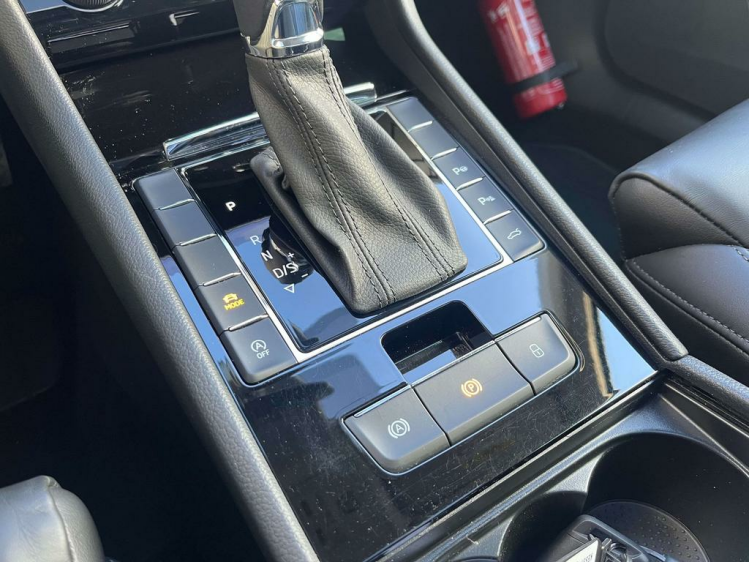 Skoda Superb 1.5 TSI DSG Panodak/Leder/Camera/Gps/ACC/Zetelverw Leconte Motors