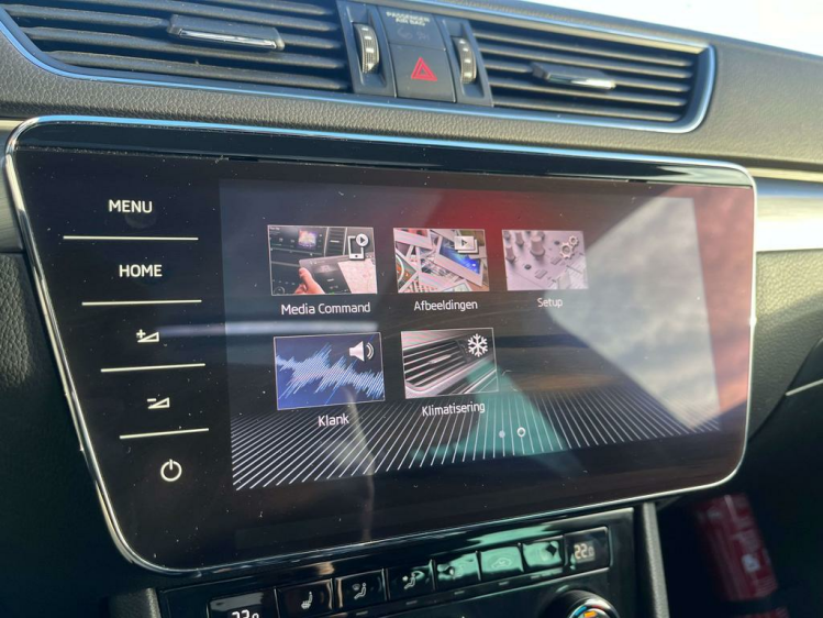 Skoda Superb 1.5 TSI DSG Panodak/Leder/Camera/Gps/ACC/Zetelverw Leconte Motors