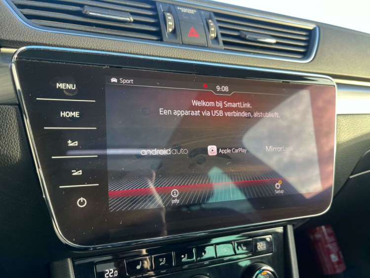 Skoda Superb 1.5 TSI DSG Panodak/Leder/Camera/Gps/ACC/Zetelverw Leconte Motors