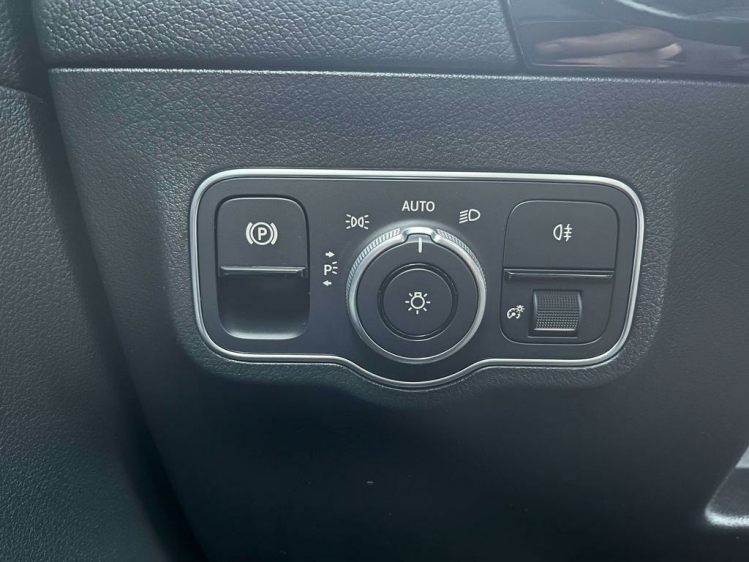 Mercedes-Benz B 180 iA Panodak/Widescreen/Leder/Camera/LED/Carplay/... Leconte Motors