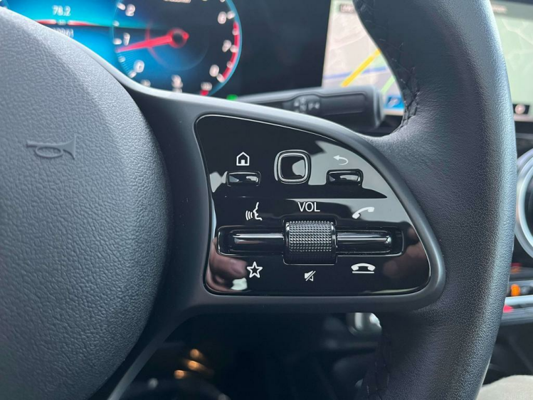 Mercedes-Benz B 180 iA Panodak/Widescreen/Leder/Camera/LED/Carplay/... Leconte Motors