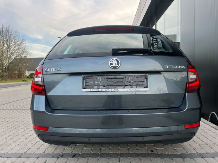 Skoda Octavia 1.0 TSI Ambition DSG Gps/Carplay/Camera/ACC/BLTH Leconte Motors