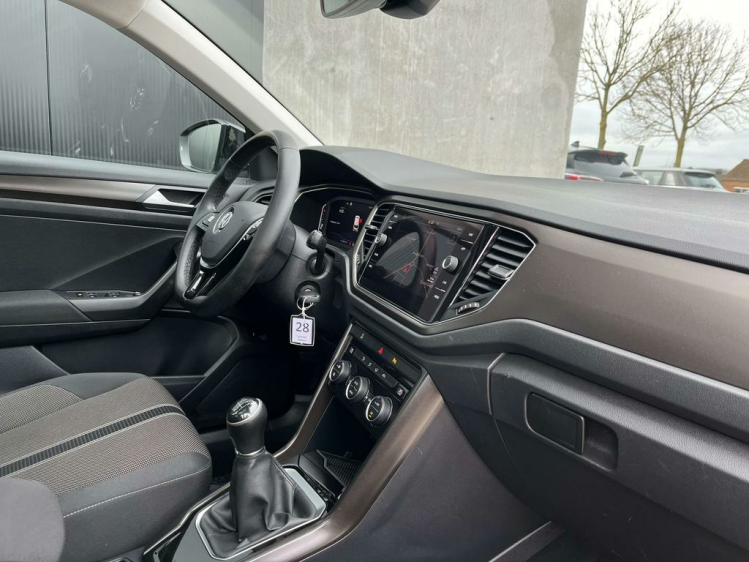 Volkswagen T-Roc 1.0 TSI Style Panodak/Virtual-Cockpit/Camera/ACC Leconte Motors