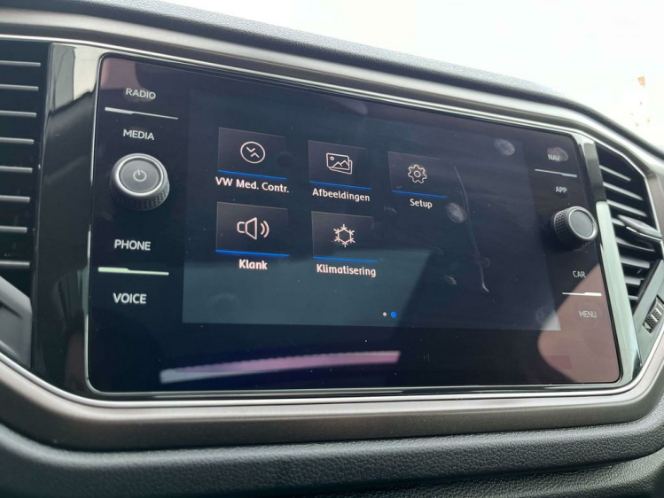 Volkswagen T-Roc 1.0 TSI Style Panodak/Virtual-Cockpit/Camera/ACC Leconte Motors