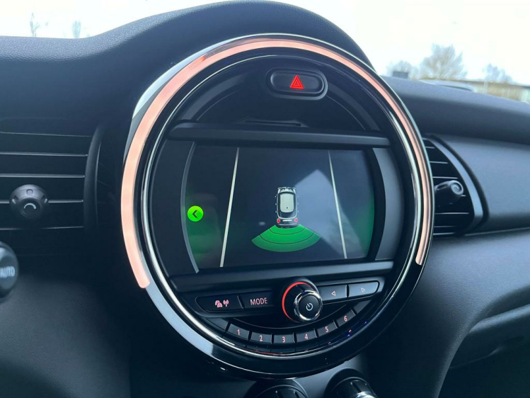 MINI One 1.5i 5-deurs Navigatie/Sportstuur/Cruise/PDC/BLTH Leconte Motors