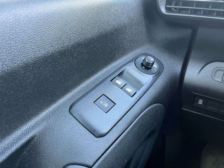 Peugeot Partner 1.6HDI Lichte Vracht L2 Verlengd Airco/Cruise/PDC Leconte Motors