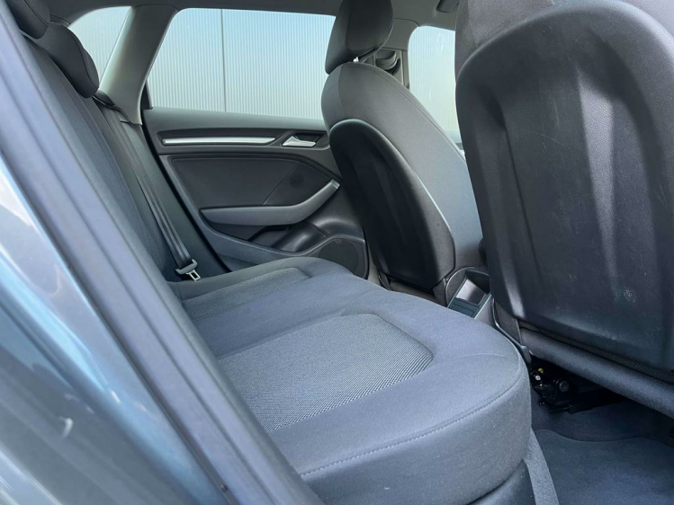 Audi A3 30 TFSI Sportback 27.893km PDC/BLTH/Zetelverwarm Leconte Motors