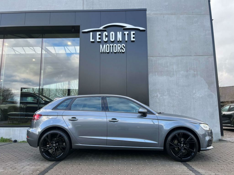Audi A3 30 TFSI Sportback 27.893km PDC/BLTH/Zetelverwarm Leconte Motors