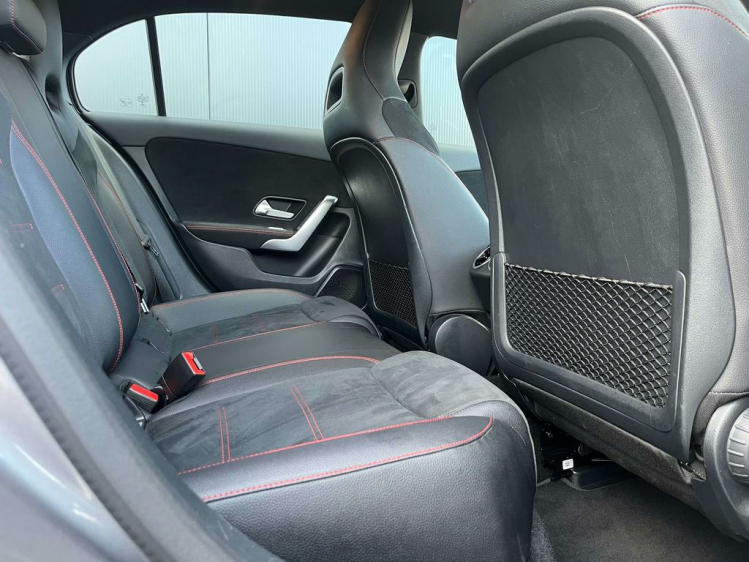 Mercedes-Benz A 180 AMG-PACK DCT LED/Widescreen/Gps/Zetelverwarming/.. Leconte Motors